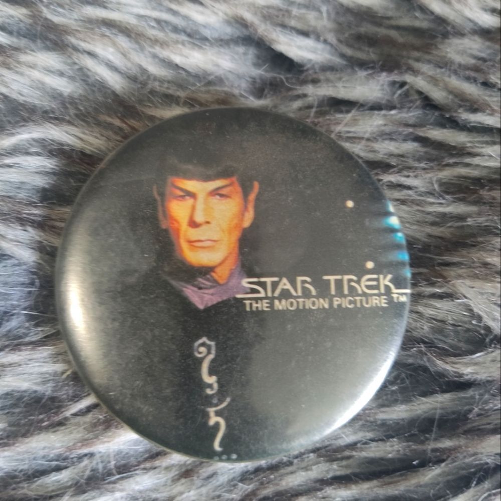 Star Trek The Motion Picture Leonard Nimoy Vintage Pin Button Badge
